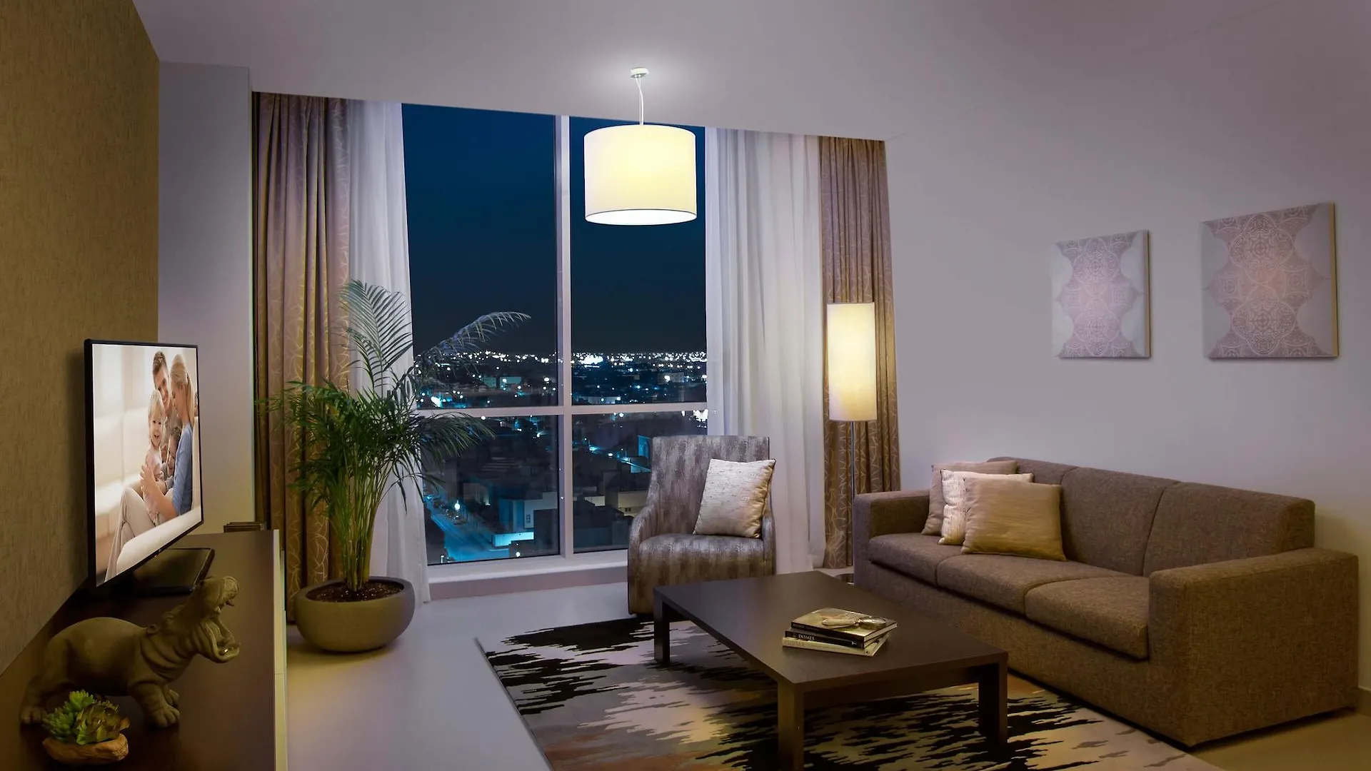 Ascott Rafal Olaya Riadh